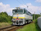 754 072 ak na krupinskom zhlav na prchod vlaku R 803 z Bratislavy, Zvolen os. st., 2.8.08