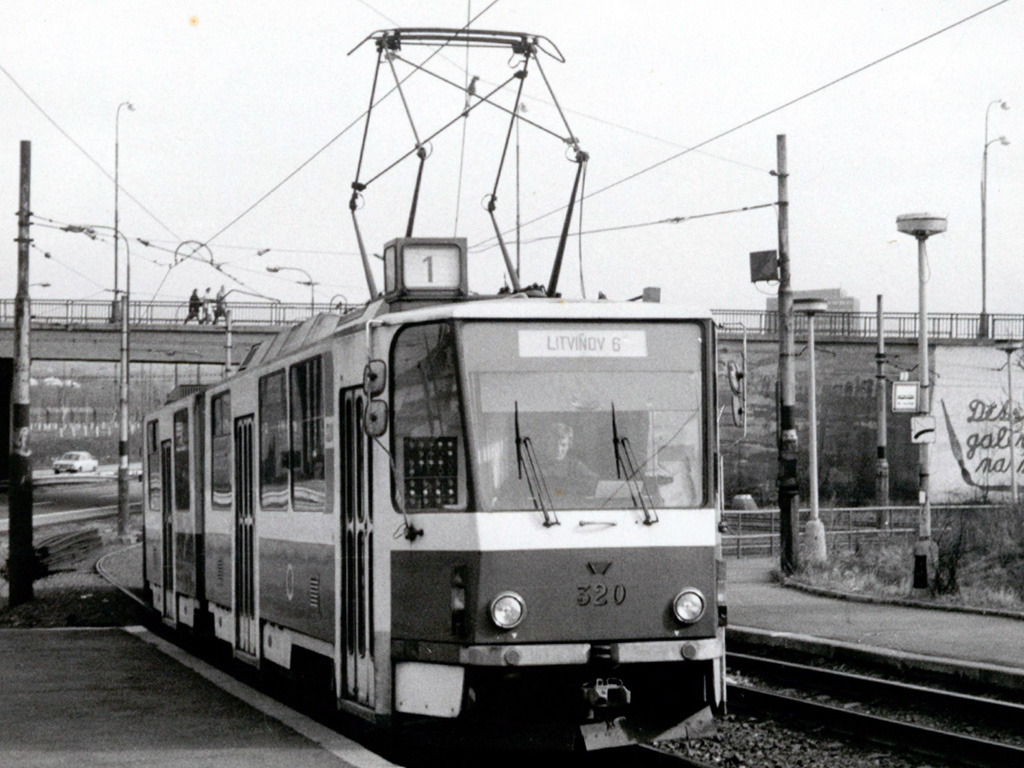 320 - Tatra KT8D5