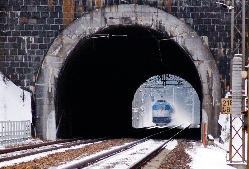 380.007 Muzlovsky tunel 30.12.10 IC 572