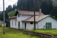 Pvodn loklkov ndran budova ve stanici Valea Putnei.