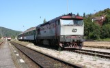 749 011-3 s R 1246 v Berounu Zvod