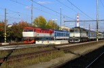 749.006 (vluk. souprava po Os9420), 754.031 (Sv od Os9419), Praha-Horn Poernice, 12.10.2015,15:35