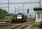 Prohazovn lokomotiv, druh 753 je 729, v pozad 130.025, Praha-Bchovice