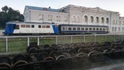 Ndra v Ungheni, lokomotiva od nonho vlaku z Bukureti do Kiinva se vrac na Os do Iasi