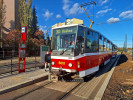 Souprava tramvaj T6A5 ev..8601 a 8750 ek na odjezd ze zastvky Ciolkovskho. (22.10.2023)