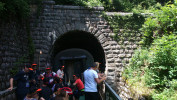 Jeden z mnoha tunel na trati