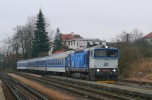 Nmst nad Oslavou : 750 704-9 s R 660 BEZDREV