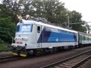 242 220-2, Petice