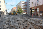 Plze, kiovatka Koterovsk x Sladkovskho. Vybouran zkryt tramvajov trati, 22.10.2024