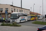 Spoje nhradn autobusov dopravy zajiuje spolenost DOPAZ z jin Moravy