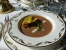Katanov krm s lasgn plnnou foie gras a restovanmi likami 