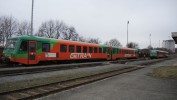 Mimo. ki.vlak GWTR v Kaz. Jednotka vlevo 628 241-8 a vpravo dle 628 239-5