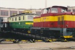 Lokomotiva . 710 086-0 a 141 013-3, depo Hradec Krlov, dne 13.jna 1994