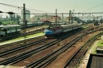 Lokomotiva . 749 260-6 v ele Os 5400 odjd ze st Hradec Krlov hl.n., dne 13.ervna 2000