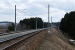 Tra . 250 v seku Latoviky - Sklen n. O., pohled od mostu pes silnici do Bor smr Brno