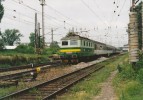 Lokomotiva . 141 055-4 v ele Os 5615 odjd z Hradce Krlov hl.n., dne 22.ervna 1996