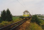 Lokomotiva . 141 057-0 s osobnm vlakem ped Hradcem Krlov hl.n., dne 26.srpna 1994