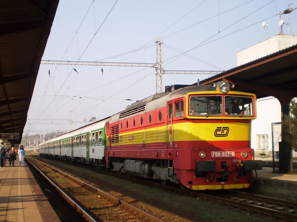 750 022-6,Valask Mezi (foto: Roman Kenek)