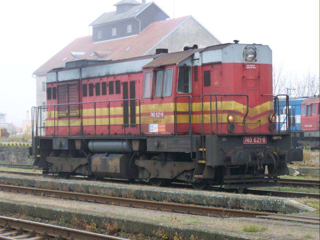 740 621-8 BFL  10.11.2010 v Moravskch Budjovicch (foto Pavel Valenta 10.11.2010 )