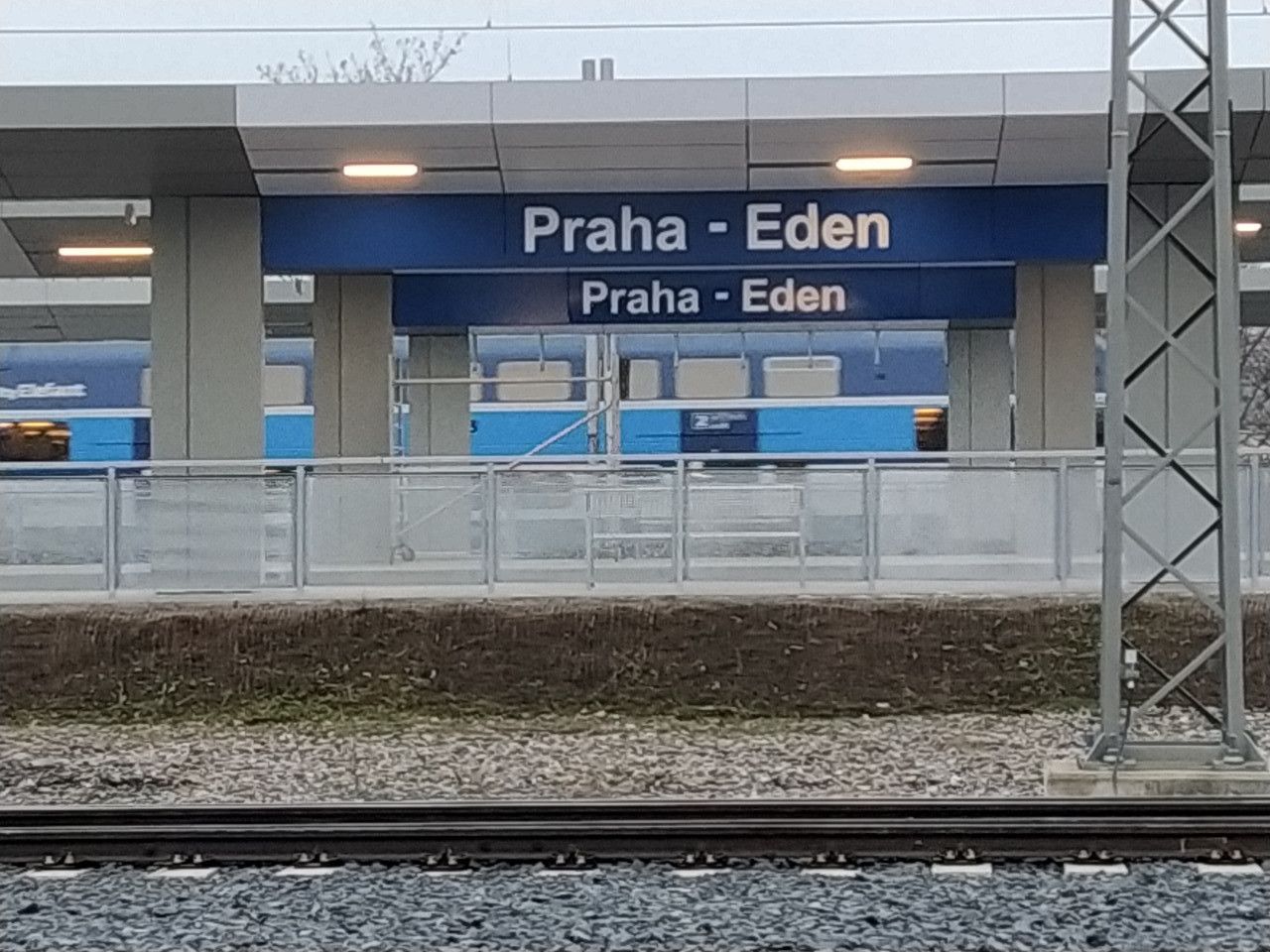 Praha-Eden 10.12.2020