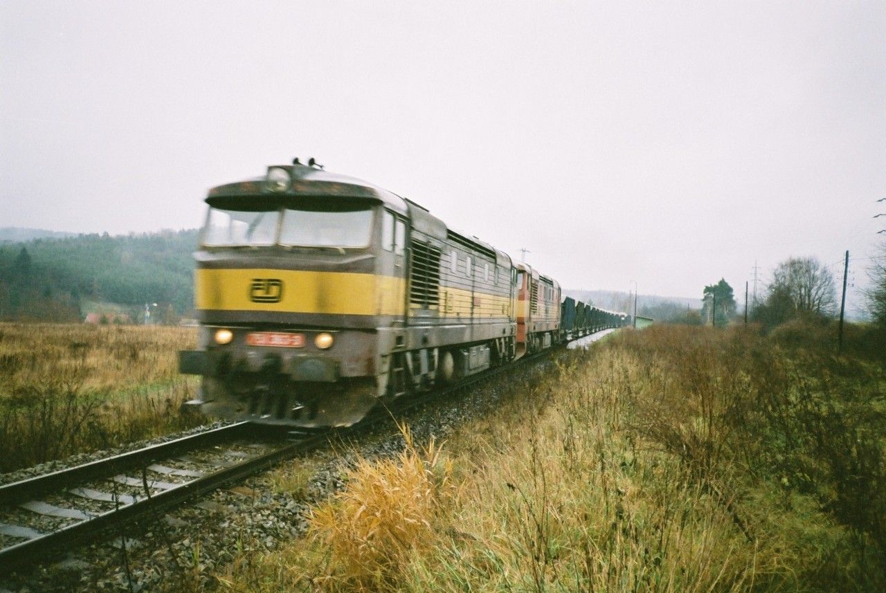 751.363+751.065 z odklonnm vpencem projd zast. Rakovnk, 27.11.2002