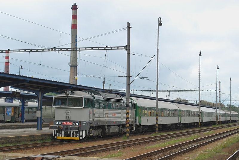 754 074-3 Sp1766 PERNTEJN 18.5.2010 r nad Szavou