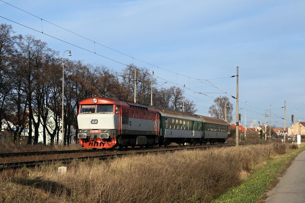 749006 u Budvaru