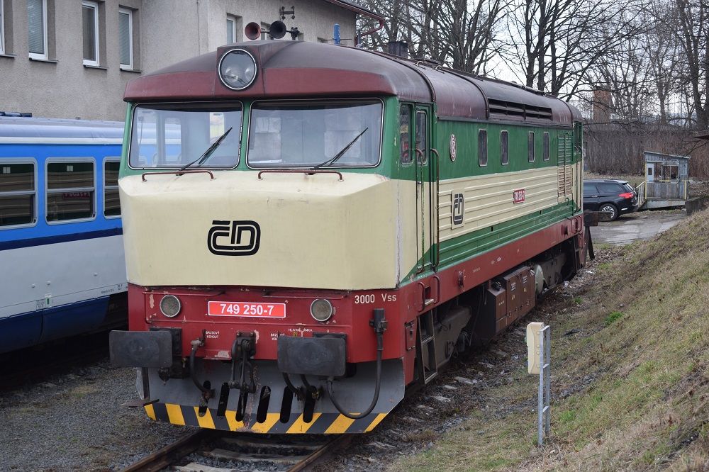 749 250-7 Opava vchod 15.3.2017