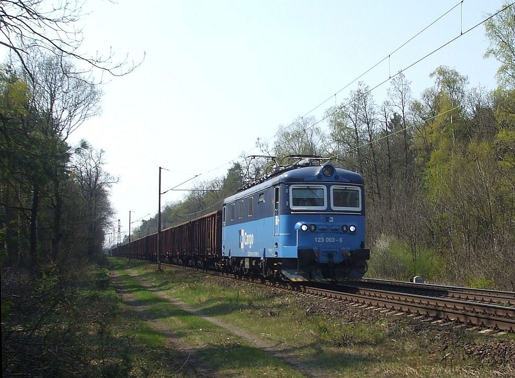 123.003 Otradovice - Dvorce (19. 4. 2011)