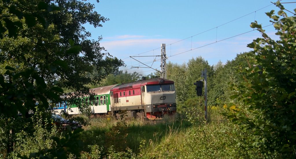 Os 8505, 749 256