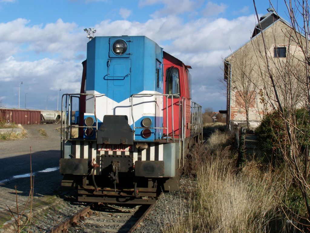 Odstaven 740 800 BFLogistik v Moravskch Budjovicch 12.11.2010(foto Pavel Valenta)