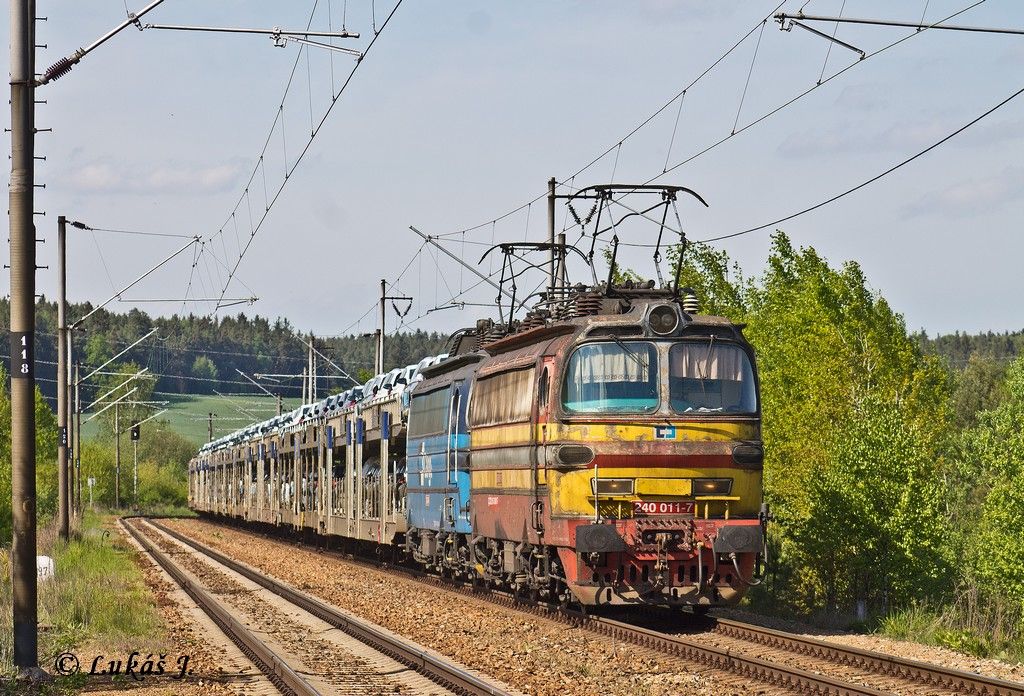 240.011 + 044, Pn 64801, Velk Ratmrov, 18.5.2015