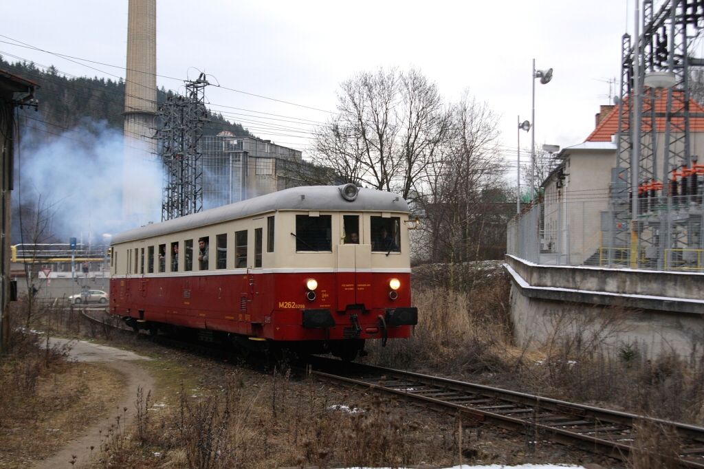 M262 stoup nad pejezdem u Paprny k vrati Kjov