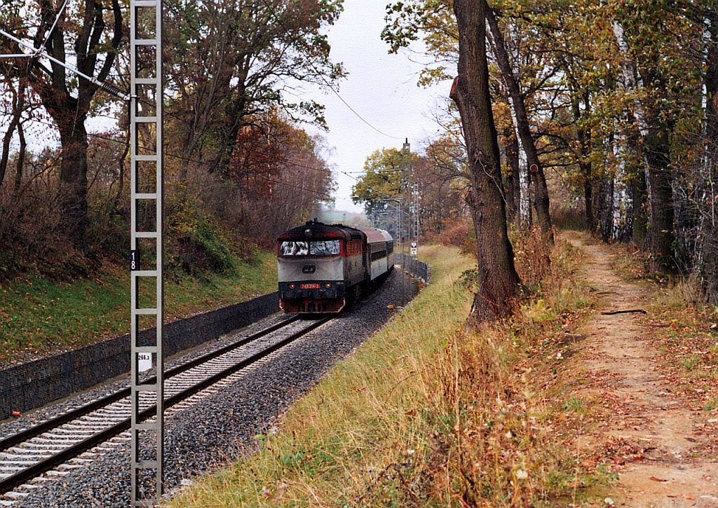 749.214, Os3417, Dhylov - Ostrava-Tebovice (u Martinova), 11.11.2006