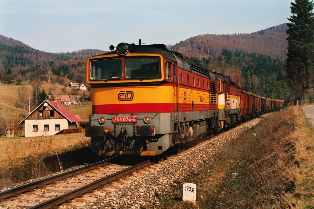 753.073+278 Oldichov v Hjch 3.4.2004