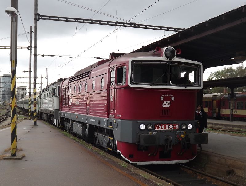 754.066 + 754.009 - R669 - Brno - 31. 8. 2012