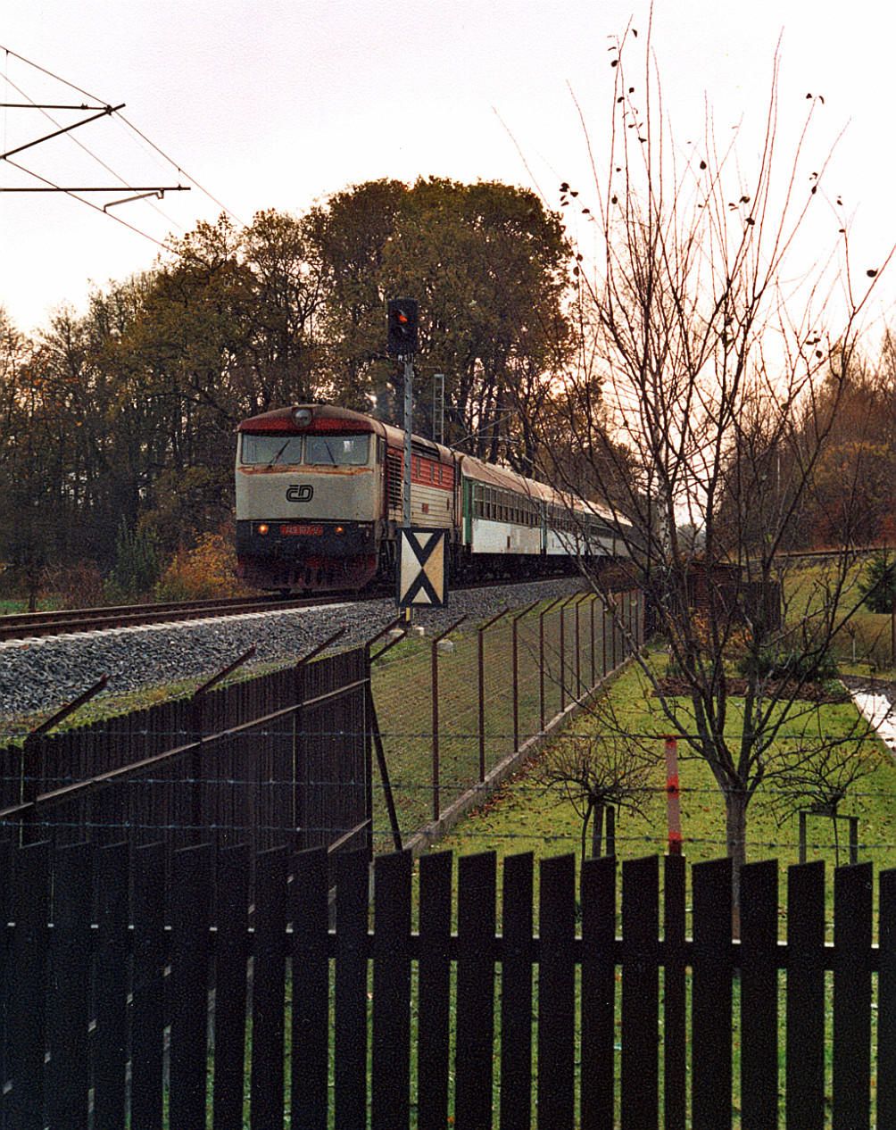 749.107, Os3414, Ostrava-Tebovice - Dhylov (Martinov), 11.11.2006 (11:45)