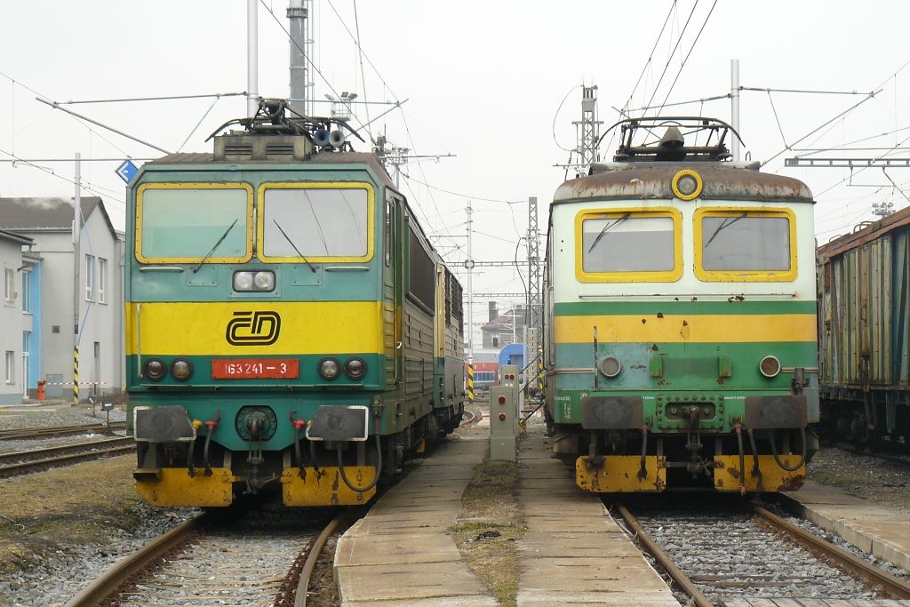 163 241-3+141 023-0 Perov(2.3.2012,foto-Ale Krka)