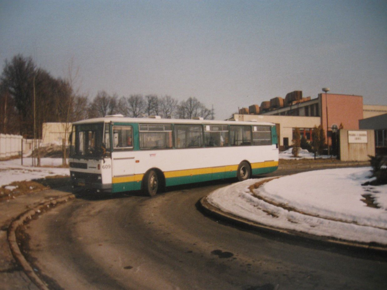 Pvodn vzhled vozu 609 u pekren (2/2003)