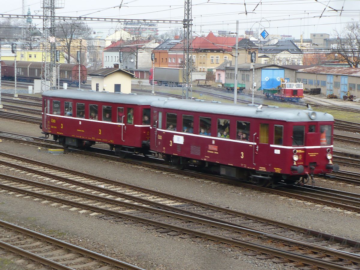  odjezd  do Hradce, 7.3.2015, zjem obrovsk, msta mlo