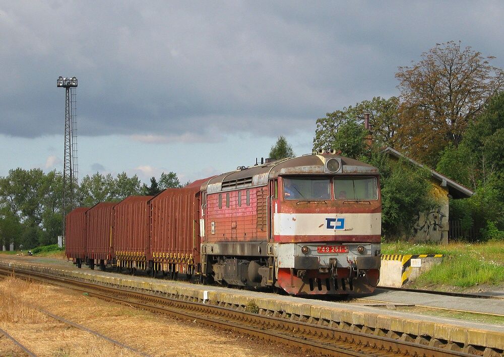 749.251-Holeov-Mn 81055-16.9.2010