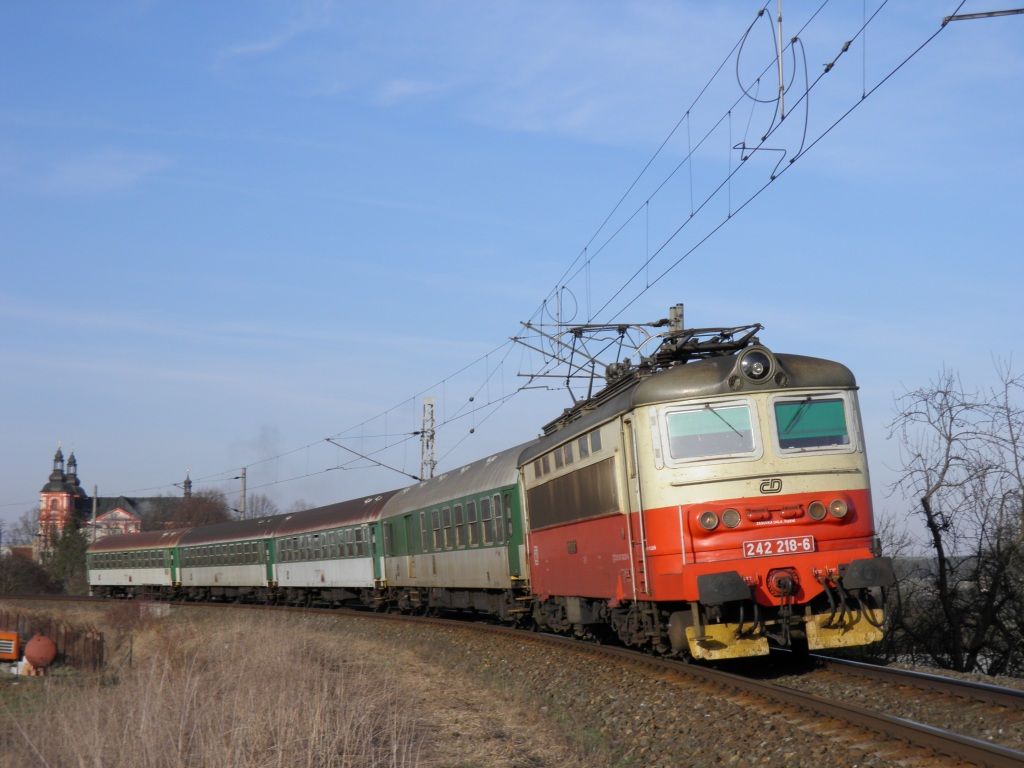 242 218-6, za Peticemi, 24.03.2011