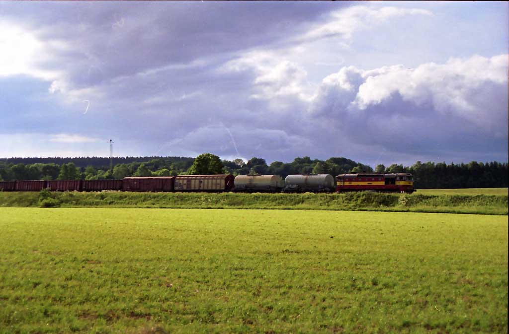 03.06.2001 - esk Metuje 750.346 Pn 60043