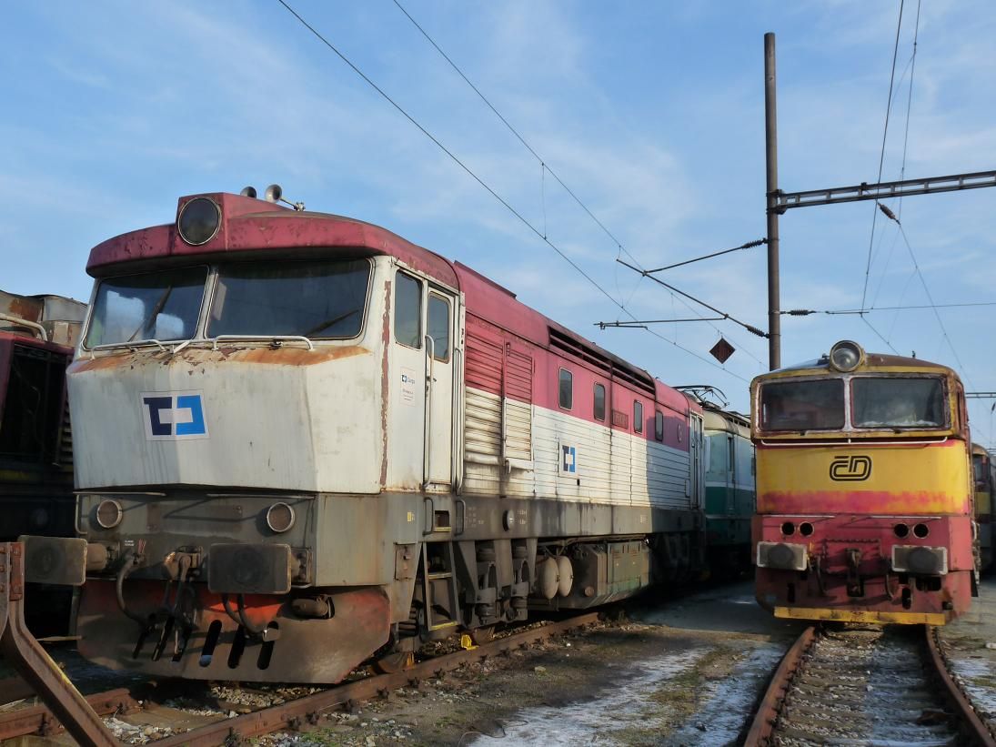 751 137+753 212