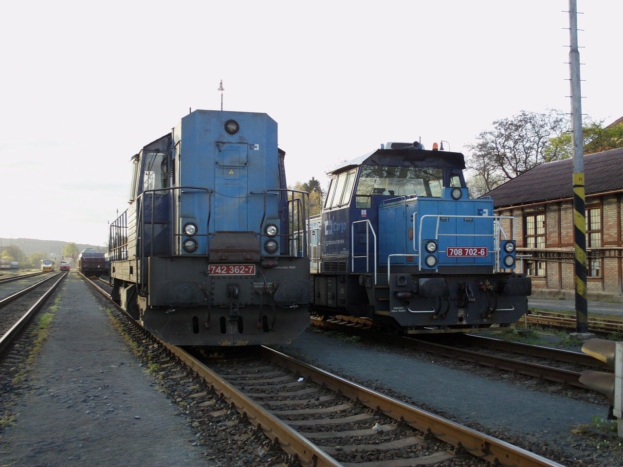 742.362 & 708.702 v st. Rakovnk, 20.4.2016