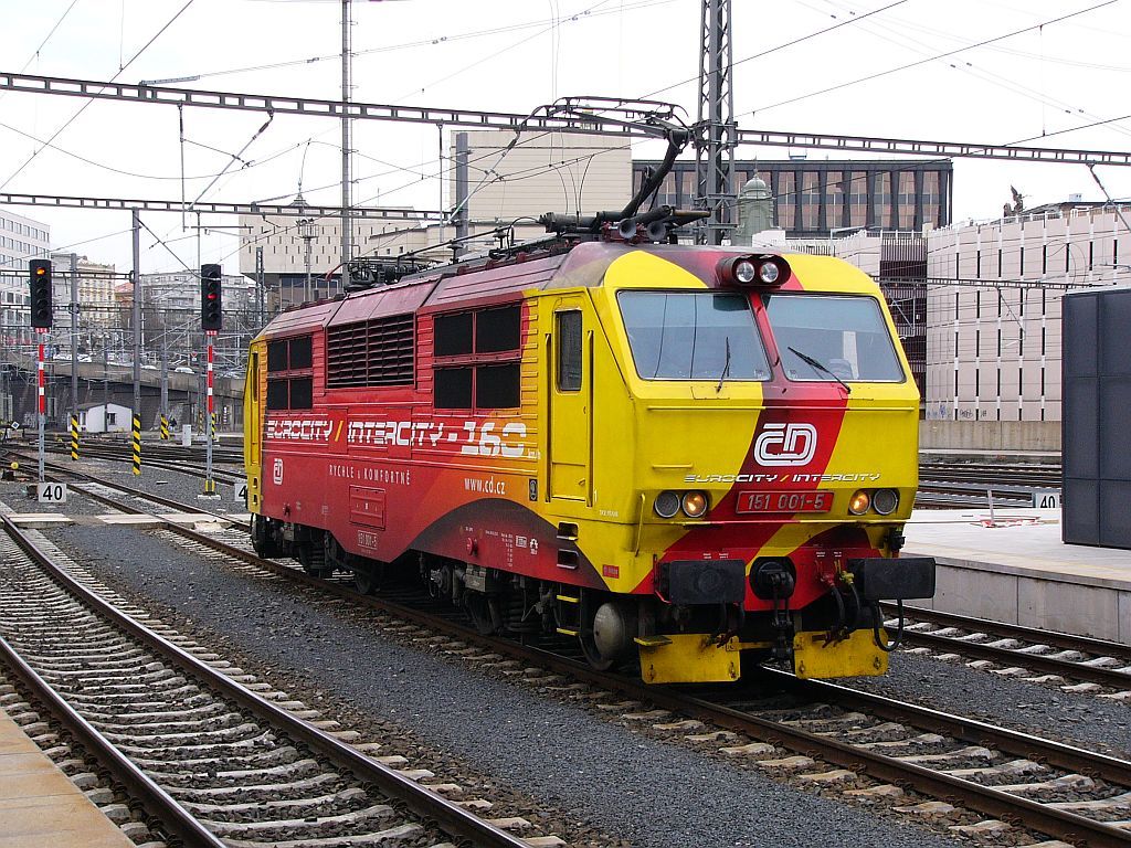 151 001 Praha-hlavn (25. 3. 2009)