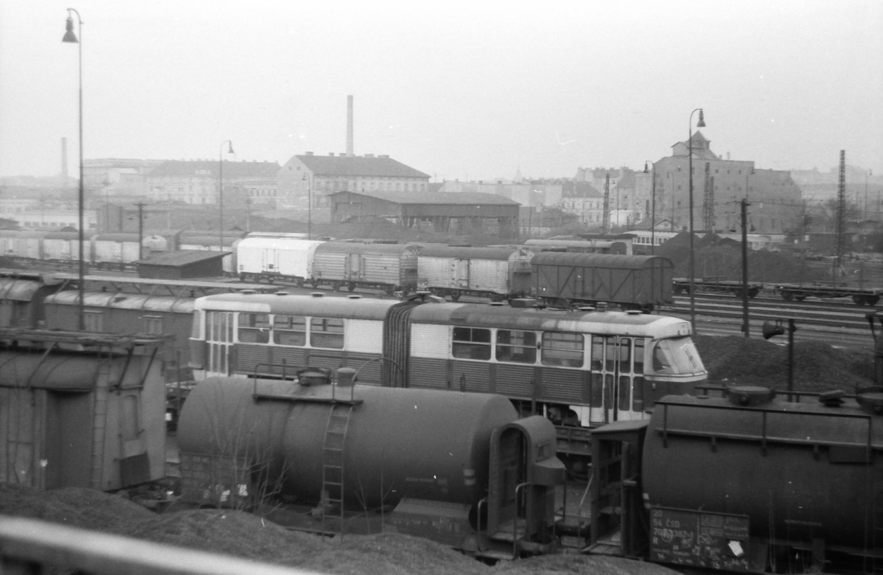 7000 Praha-Smchov 11. 2. 1973