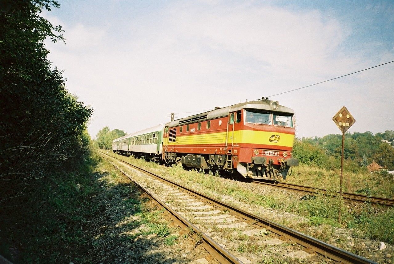 749.102 odjd v Sp do Prahy Mas.n. z st. Rakovnk (11:47), 26.9.2005