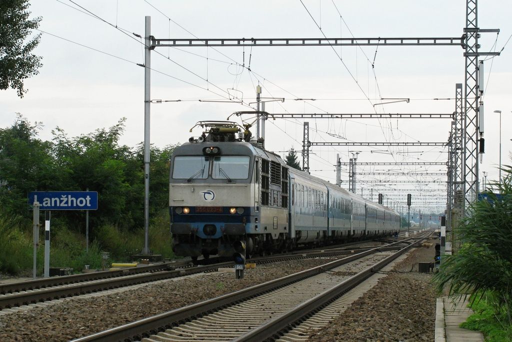 350.020-4, EC 171 Hungaria, Lanhot, 28.7.2011