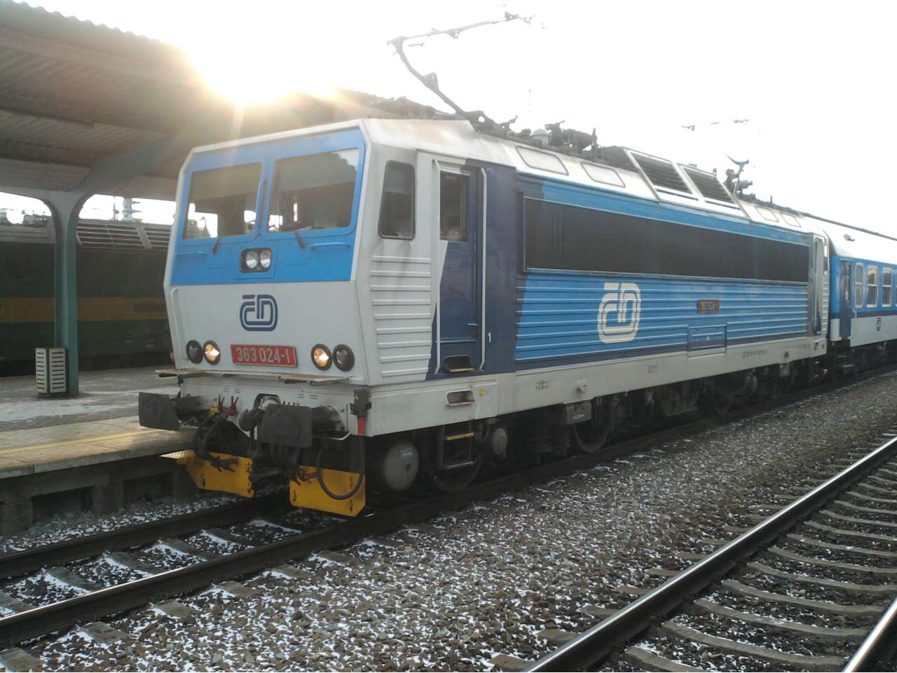 363 024 na R 873 Petrov, Pardubice, 7.2. 2012